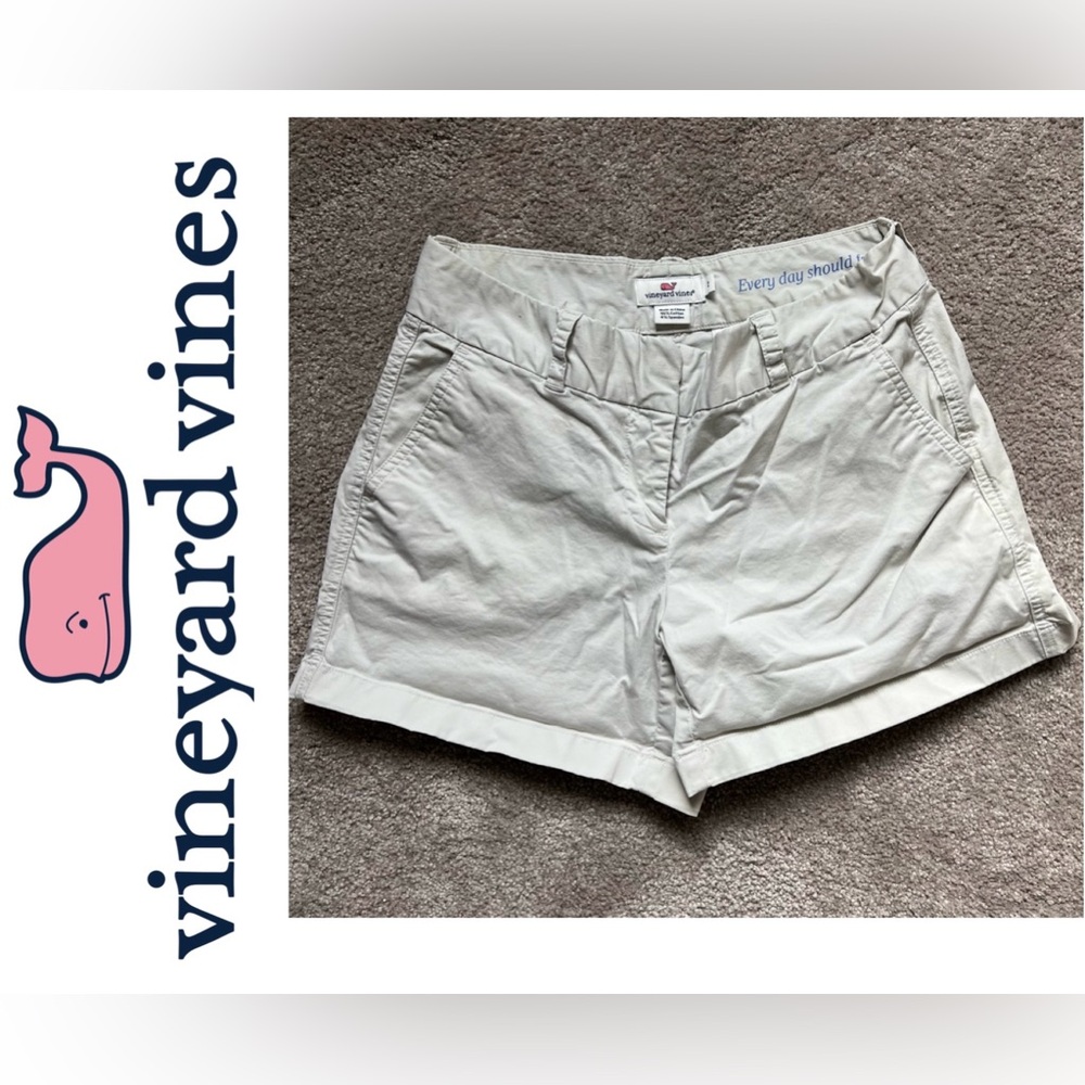 ✨Vineyard Vines Woman’s Shorts Size 2✨